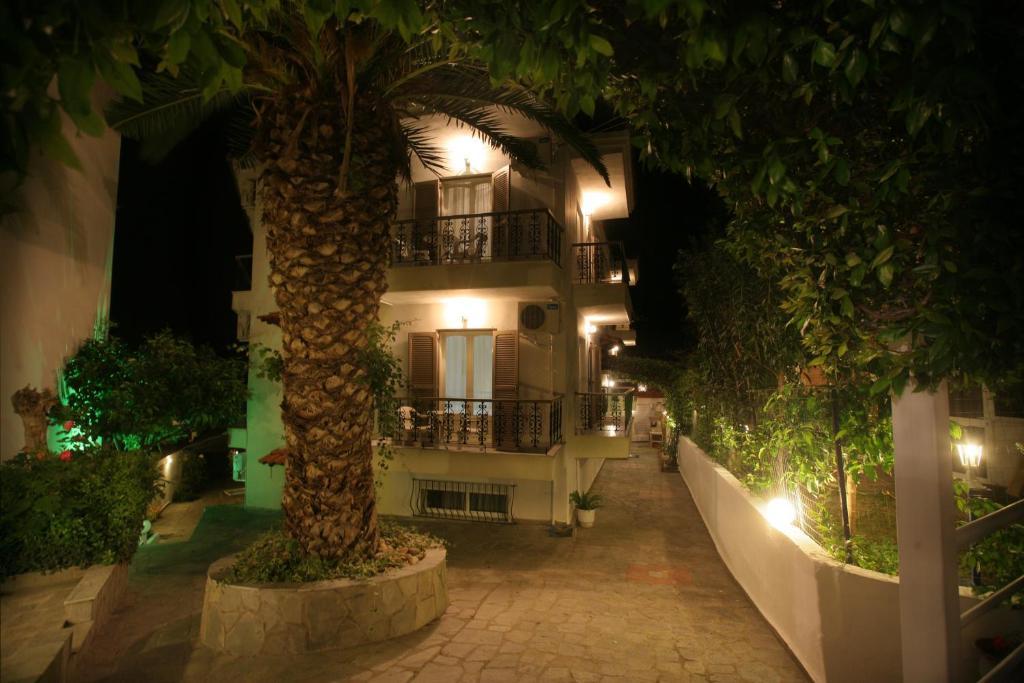Aparthotel Anatoli Polychrono Esterno foto